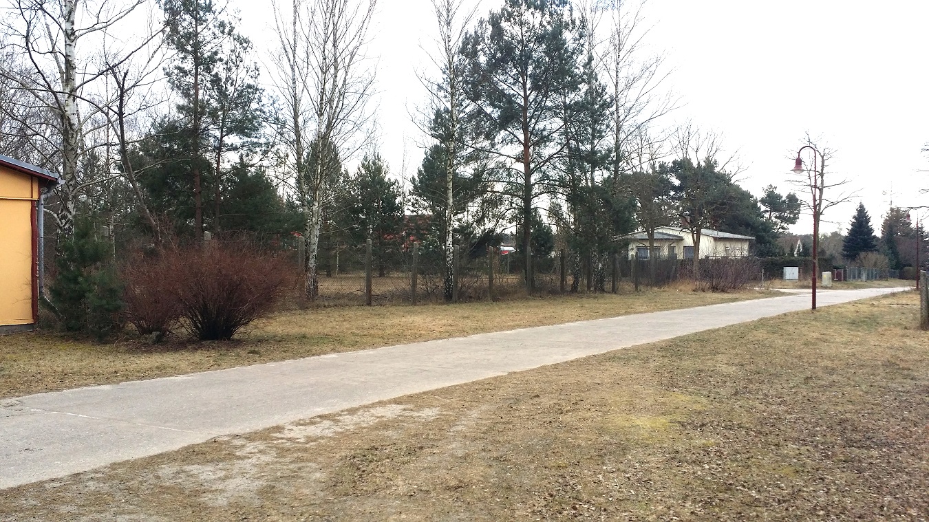 20.000 m² Grundstück am Waldrand, überwiegend unbebaut in Zossen/Wünsdorf bei Berlin