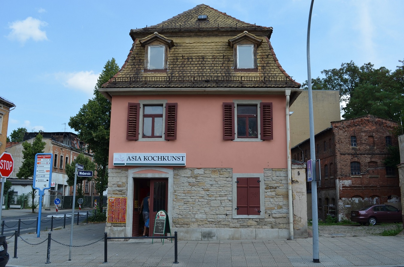 Historisches Mehrfamilienhaus in Zeitz am Goethepark, Denkmal, vermietet