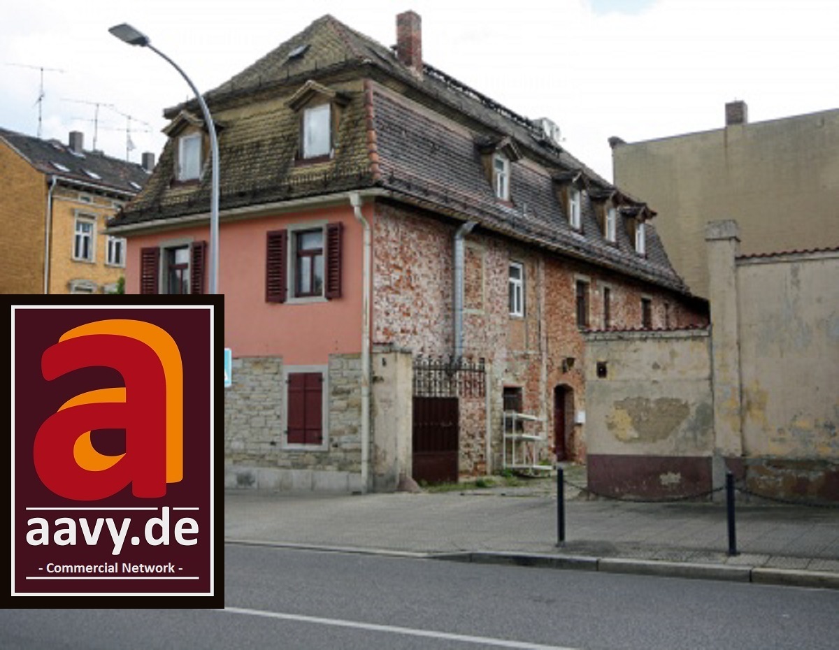 Historisches Mehrfamilienhaus in Zeitz am Goethepark, Denkmal, vermietet