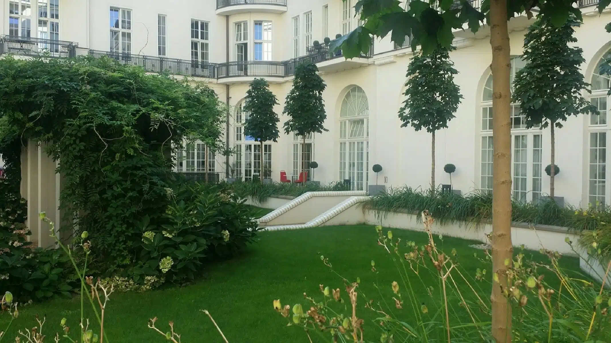 HAUS CUMBERLAND BERLIN Laden, Praxis, Kanzlei, Büro Luxus-Loft auf 2 Etagen am Kurfürstendamm