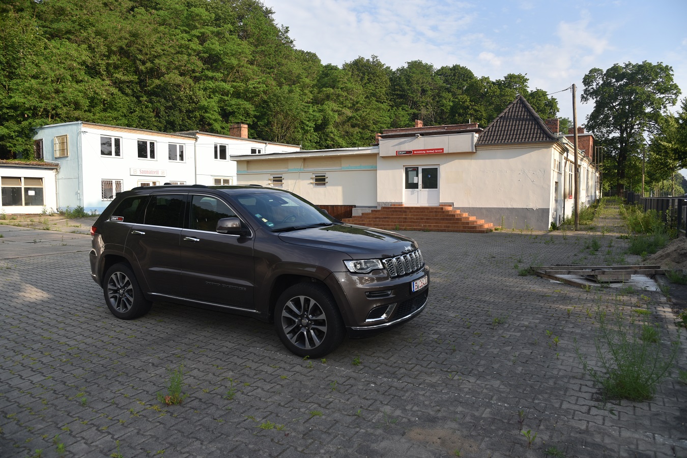 EROS-Center Bordell Saunaclub Terminwohnung in der Stadt Spremberg kaufen