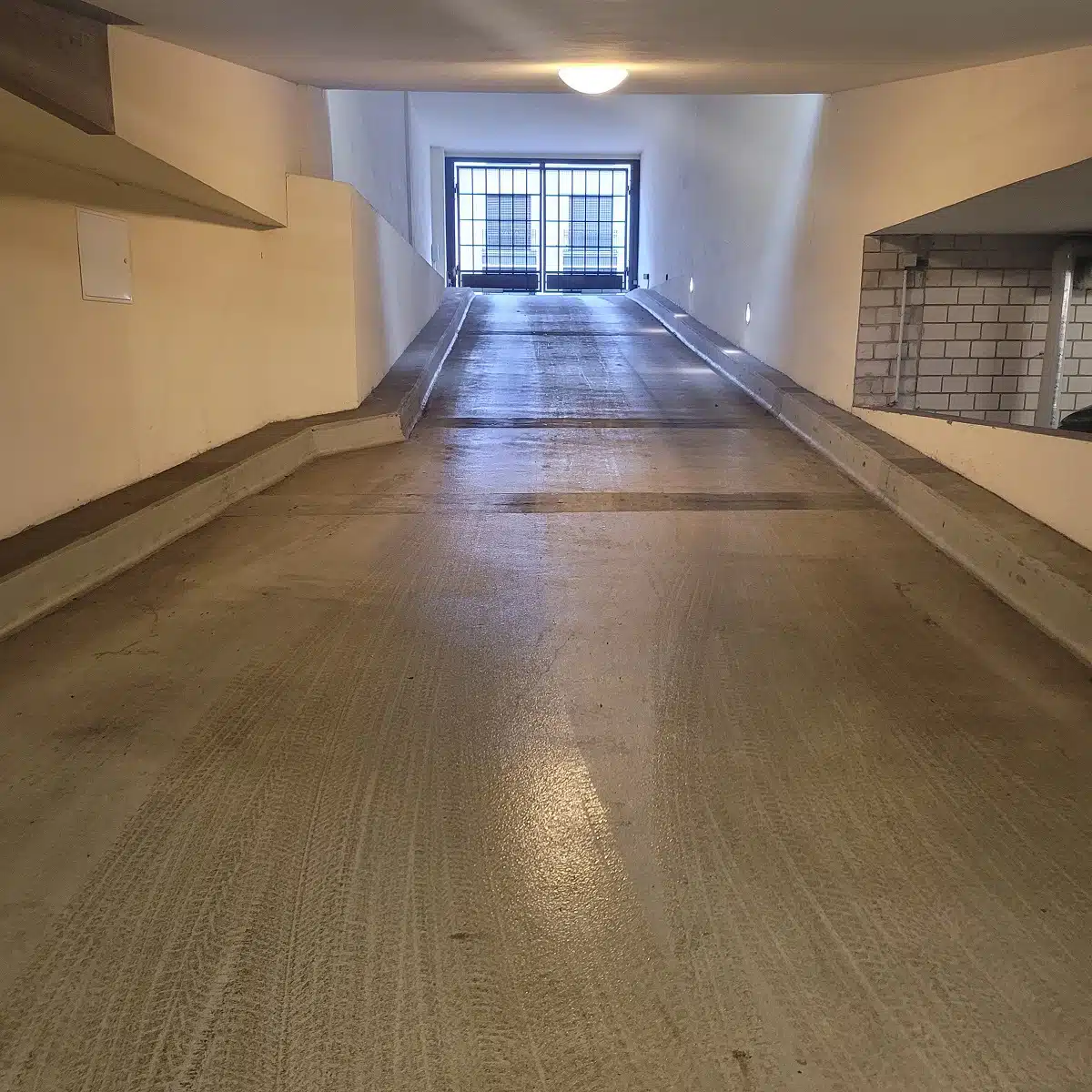 HAUS CUMBERLAND BERLIN Laden, Praxis, Kanzlei, Büro Luxus-Loft auf 2 Etagen am Kurfürstendamm