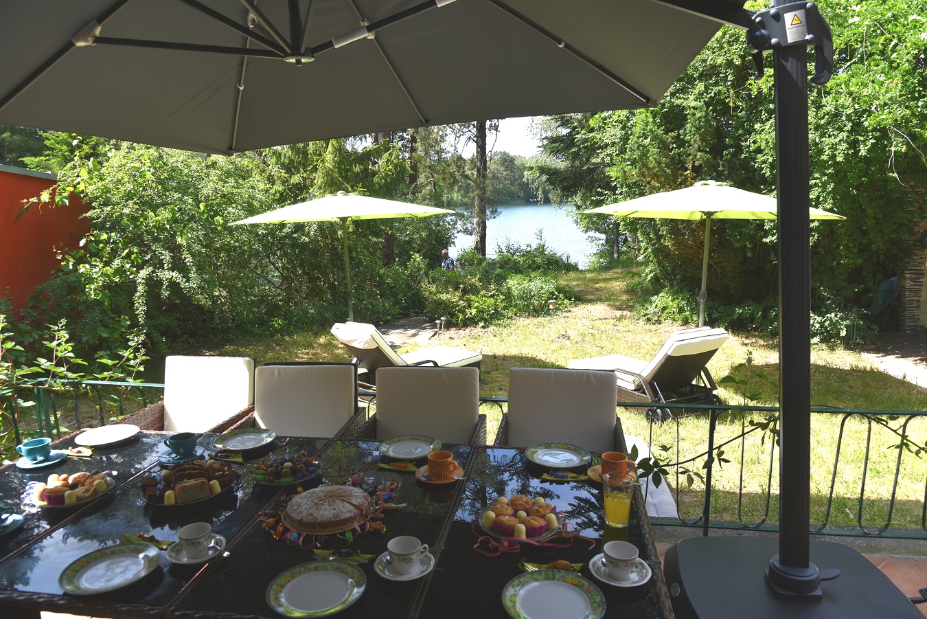Kleine Villa am Waldsee mit direktem Seezugang, bei Berlin
