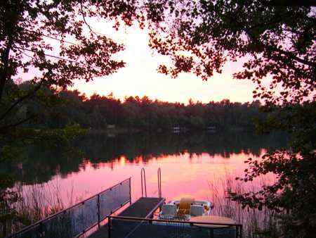 Kleine Villa am Waldsee mit direktem Seezugang, bei Berlin