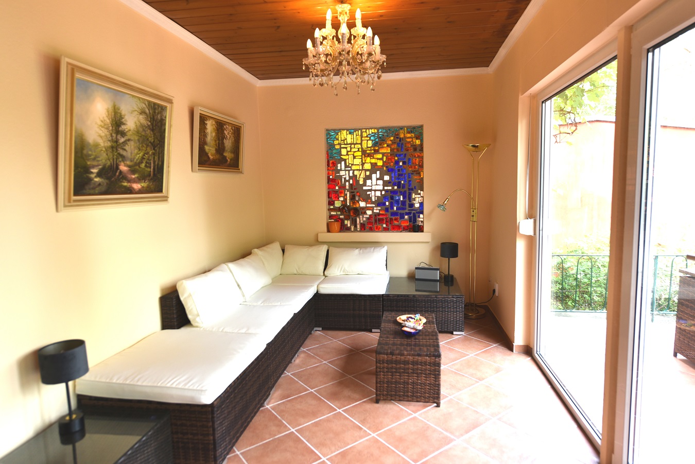 Kleine Villa am Waldsee mit direktem Seezugang, bei Berlin