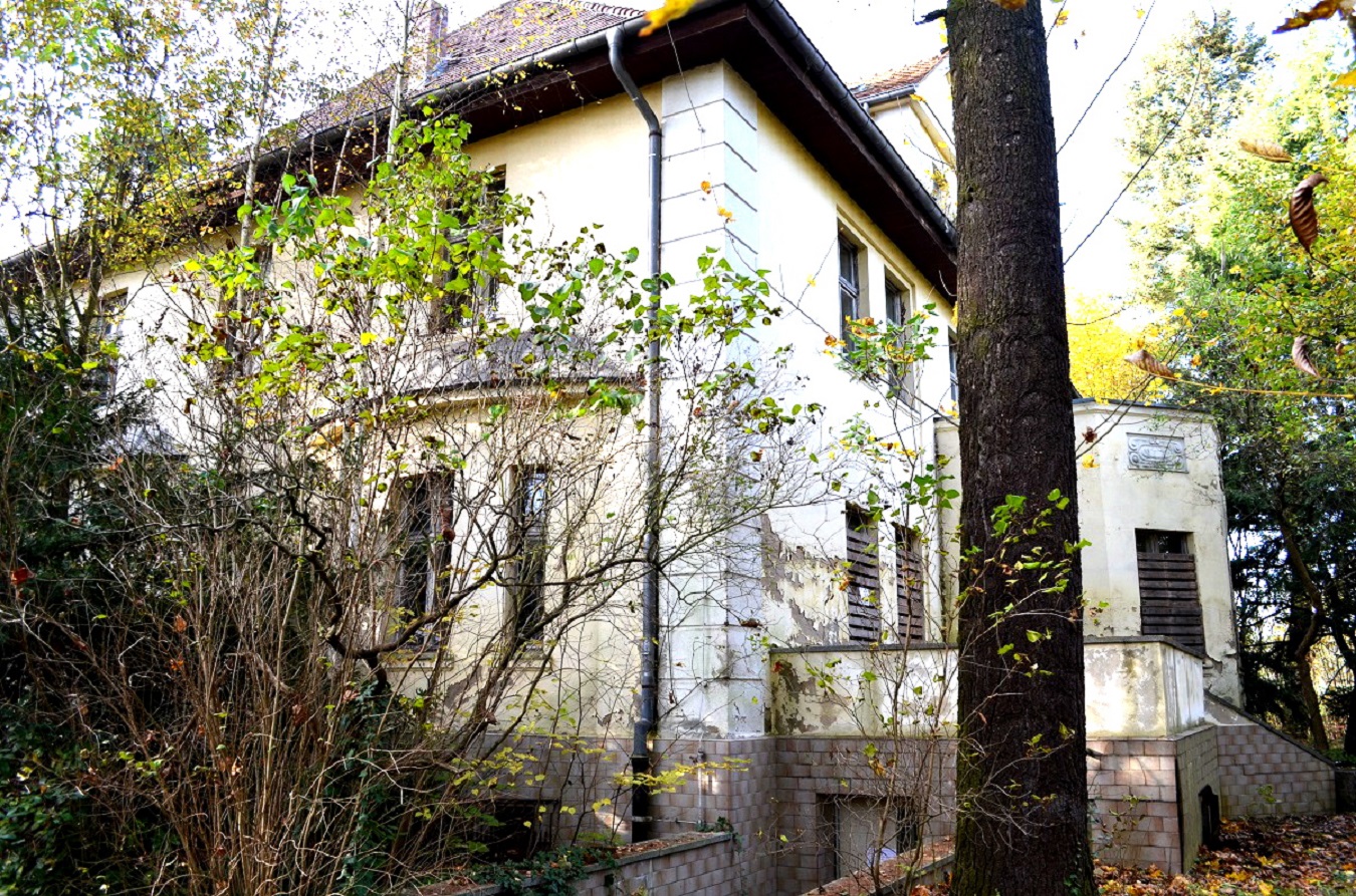 Erotic Hotel Swingerclub im Lausitzer Seenland kaufen