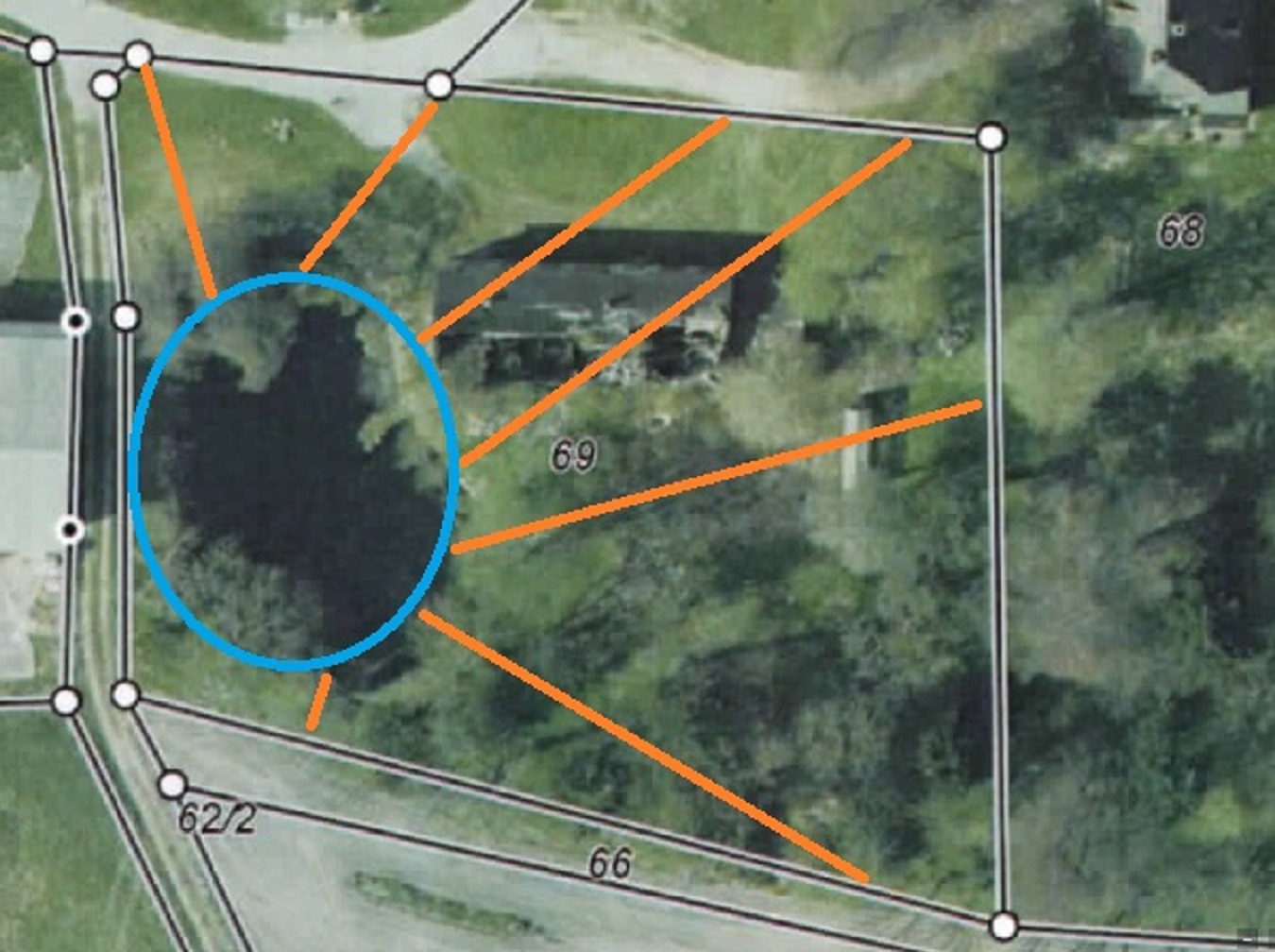 6.601 m² Grundstück mit Teich innerorts, 25 km bis zur Ostsee, aufteilbar