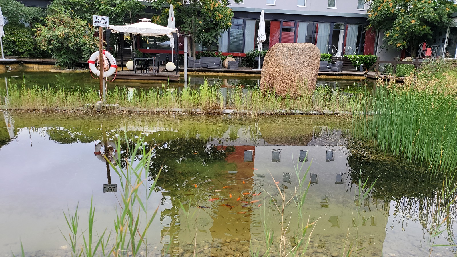 45.000 m² Hotelkomplex mit 400 Betten & Konferenzcenter, Restaurant mit Profi-Betreiber u. langfr. Pachtvertrag im Leipziger Umland