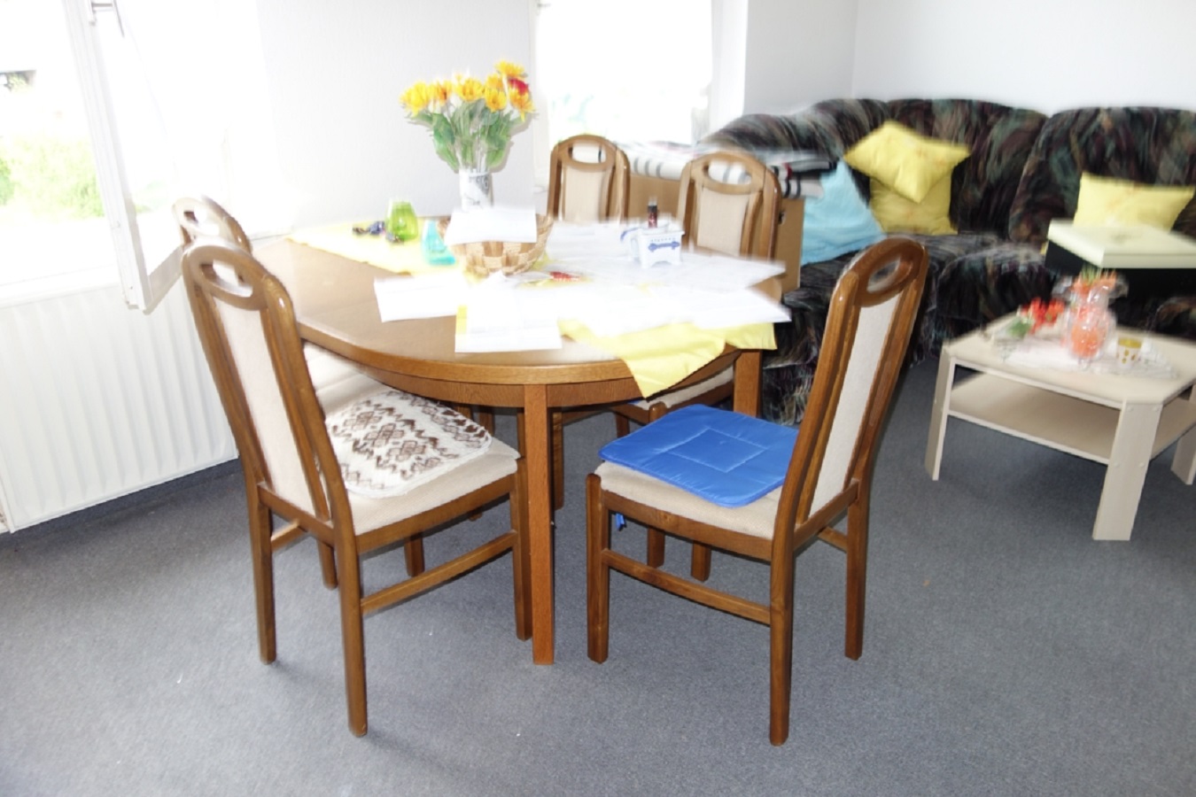 Mehrfamilienhaus in Glauchau mit traumhaftem Ausblick auf die Unterstadt, 3 Wohnetagen, Sanierungsobjekt, Kapitalanlage oder Eigennutzung?