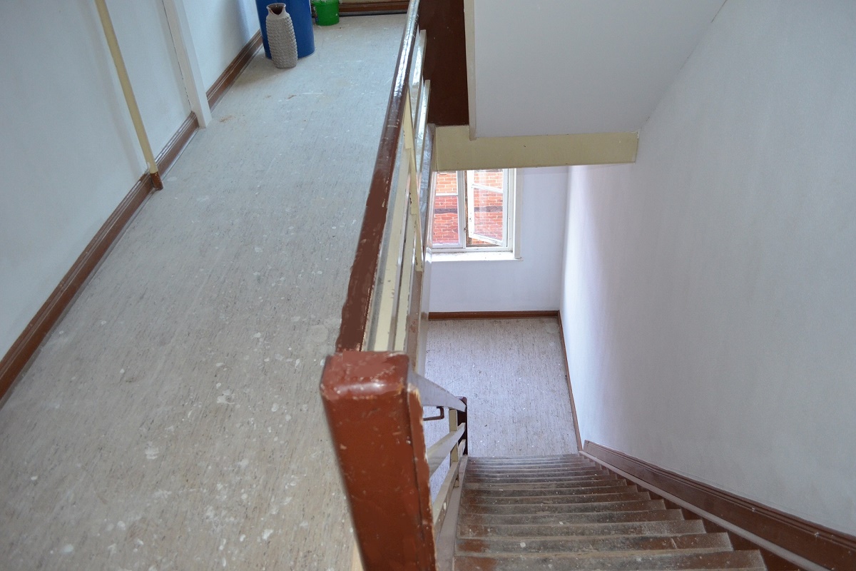 Mehrfamilienhaus mit 6 Wohnungen in Grünenplan, Sanierungsobjekt mit großen Garten am Bach