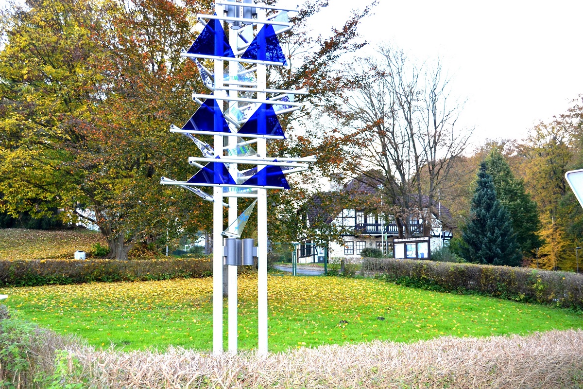 Mehrfamilienhaus mit 6 Wohnungen in Grünenplan, Sanierungsobjekt mit großen Garten am Bach