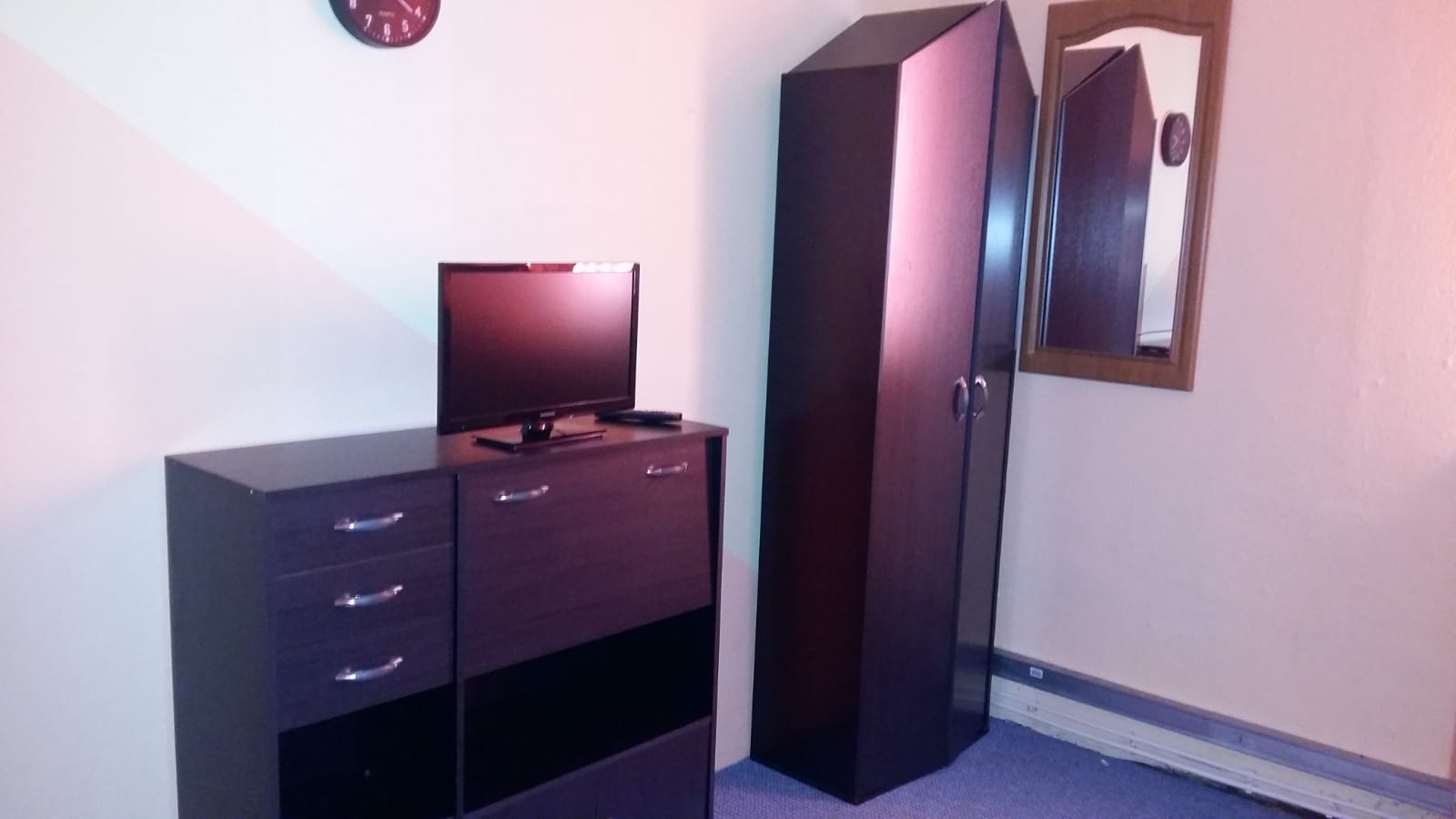 120m² Erotic Sex Gewerbe Massagestudio, Terminwohnung in Spremberg mieten