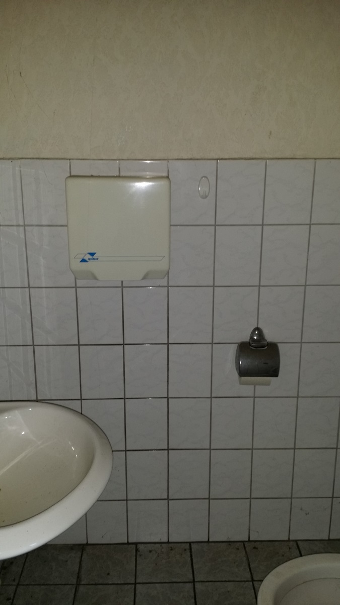 400 m² Werkstatt mit Büro, Shop, Carport & Stellplätze in Spremberg mieten