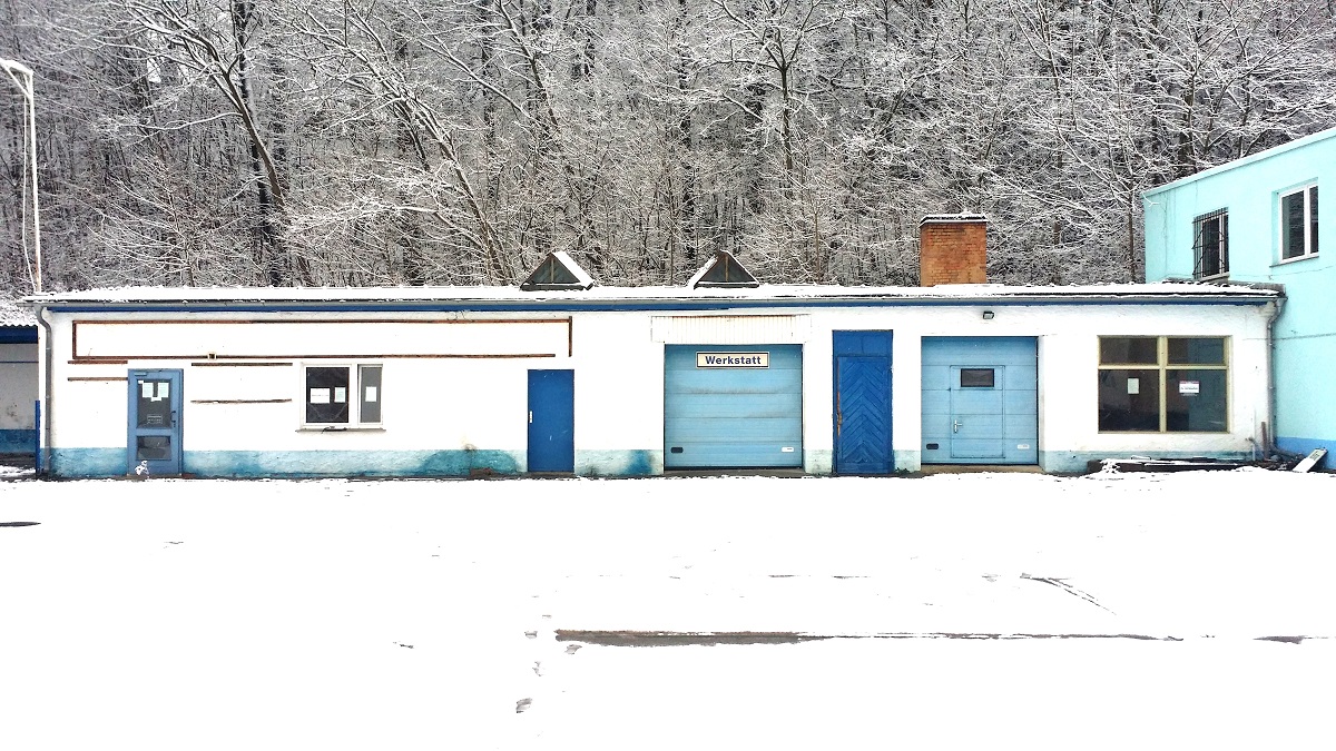 400 m² Werkstatt mit Büro, Shop, Carport & Stellplätze in Spremberg mieten