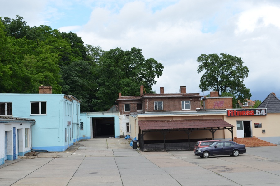400 m² Werkstatt mit Büro, Shop, Carport & Stellplätze in Spremberg mieten