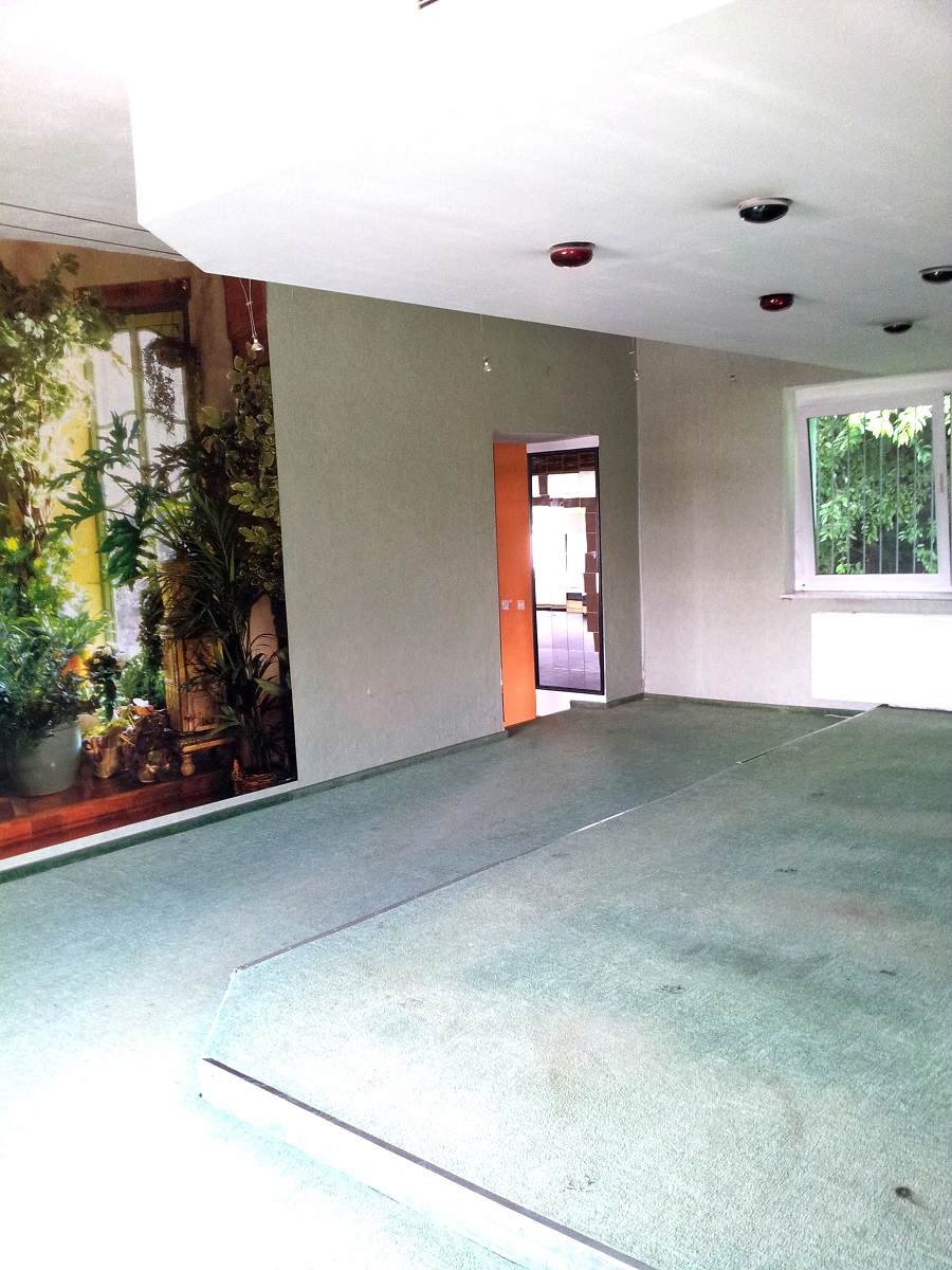 EROS-Center Bordell Saunaclub Terminwohnung in der Stadt Spremberg kaufen