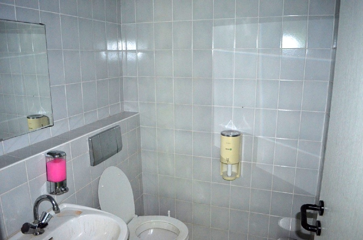 450 m² Gewerbehaus für Eroticgewerbe, Massagen mit Sauna in Spremberg mieten