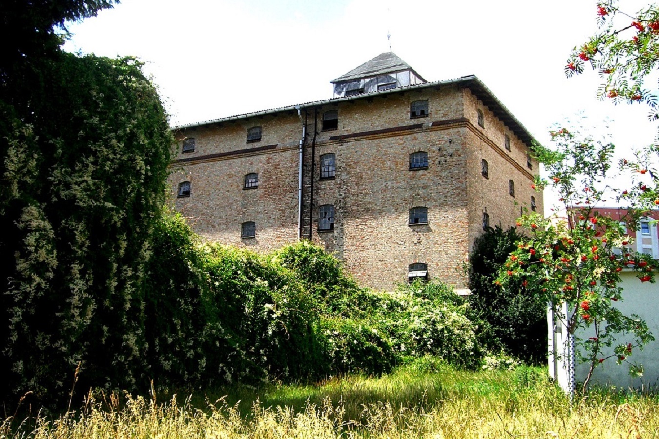 2.125 m² Historischer Speicher Denkmal, Sanierungsobjekt nahe Rostock