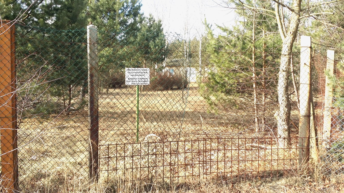 20.000 m² Stellfläche für UBER, Mietwagen, PKW Abstellfläche mit Büro in Zossen zu vermieten