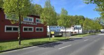 Gewerbezentrum in der Stadt Spremberg mit Fachmarkt, Werkstatt, Büroflächen und Wohnung mit hoher Mieteinnahme.