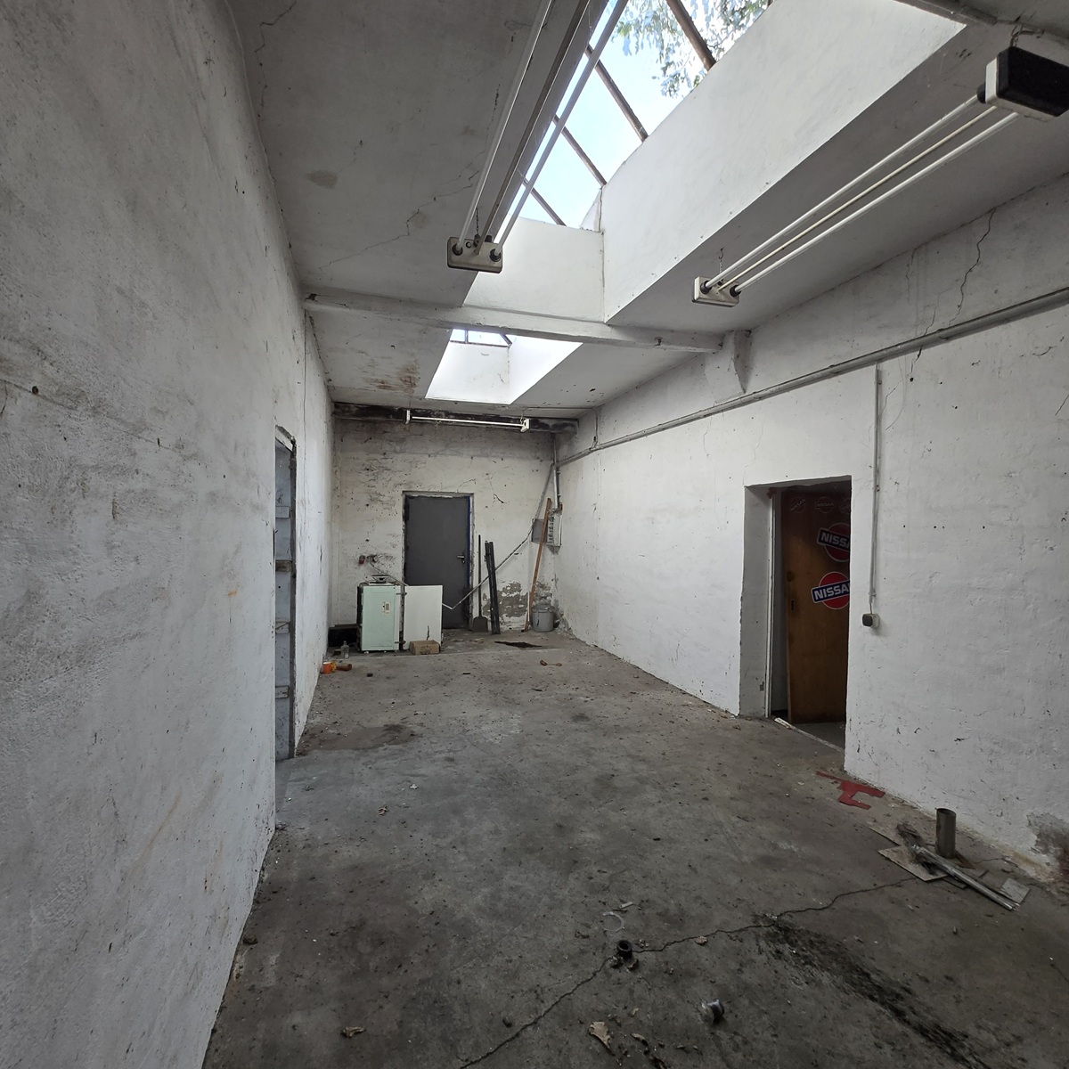 230 m² Werkstatt mit Büro, Shop, Carport & 2 Stellplätze in Spremberg mieten